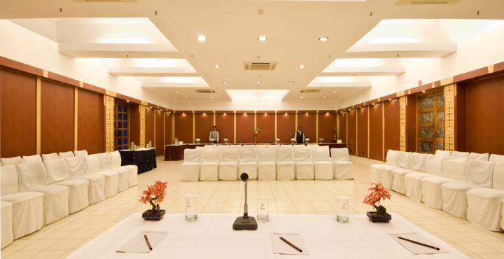 Hotel Atithi Agra  Esterno foto