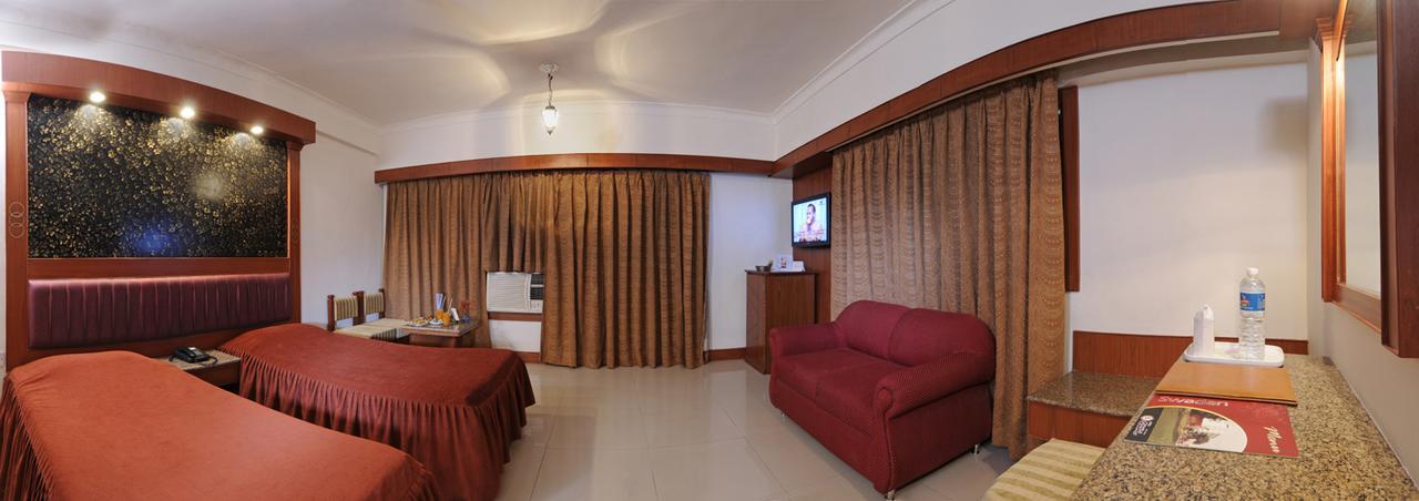 Hotel Atithi Agra  Esterno foto
